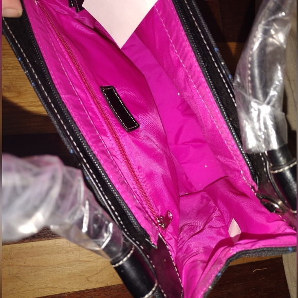 Purse - Picture 2 of 2